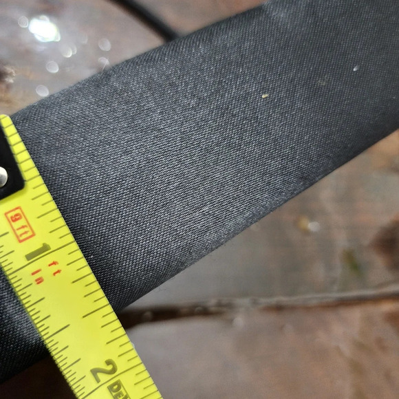 👸👜 Victoria's Secret Formal Wrist Purse with snap closure - Picture 2 of 10